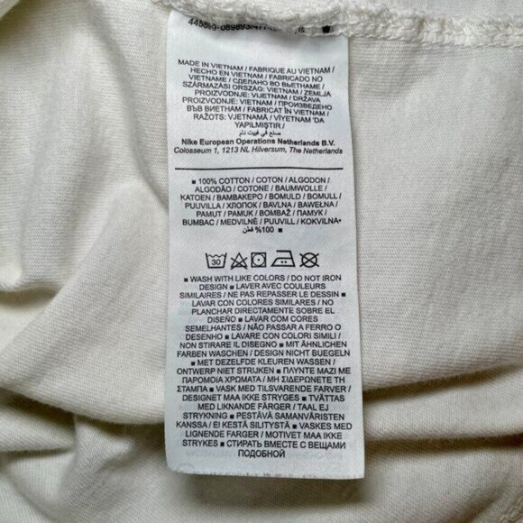 NIKE Red Swoosh Lip T-Shirt - Picture 9 of 9